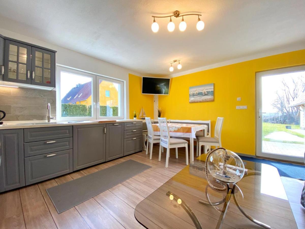 Ferienhaus Berta Sassnitz Exteriör bild